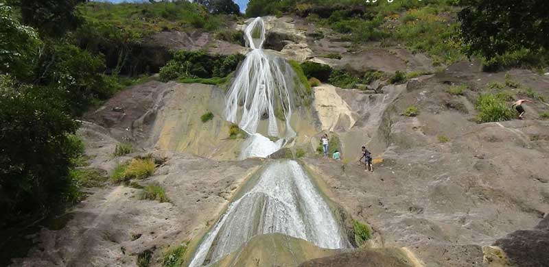 bridal veil waterfall peru