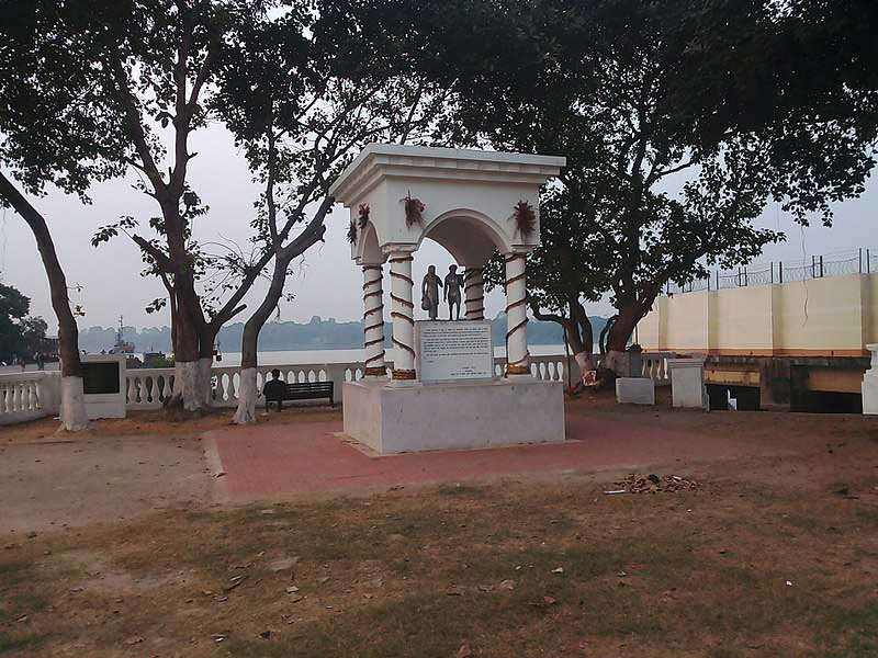 Baba and Mai Memorial