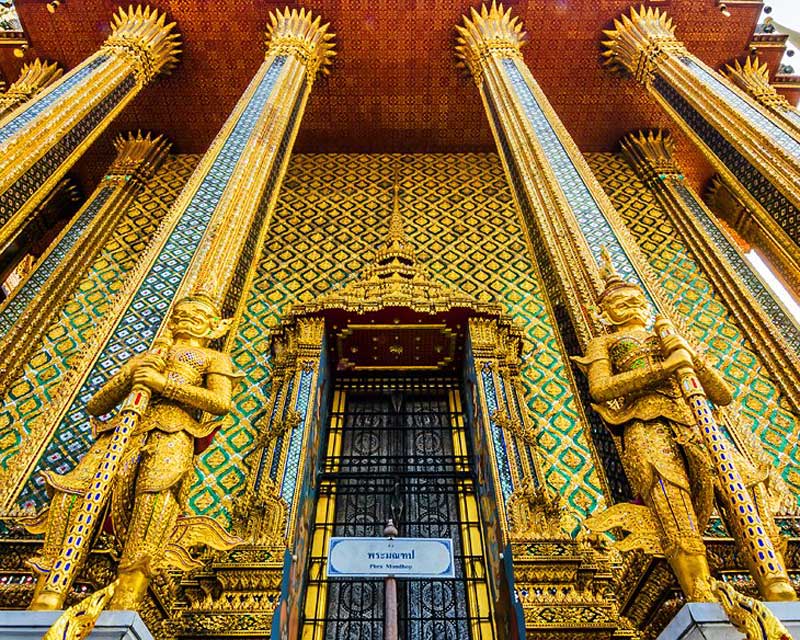 grand palace bangkok thailand