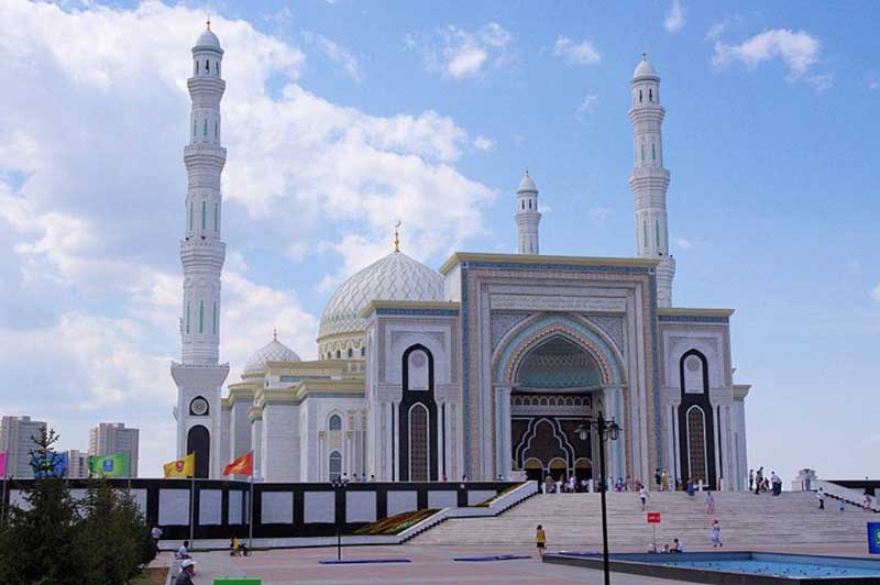 hazrat sultan mosque nursultan kazakhstan