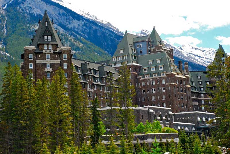 fairmont banff springs hotel canada