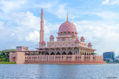 Putra Mosque Putrajaya Malaysia