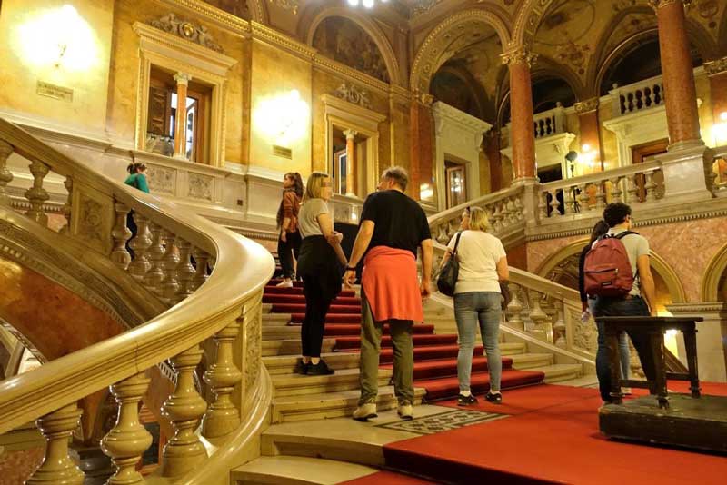hungarian state opera house