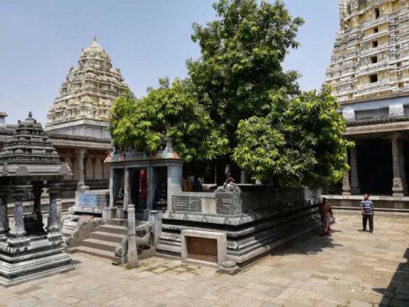 ekambareswarar temple