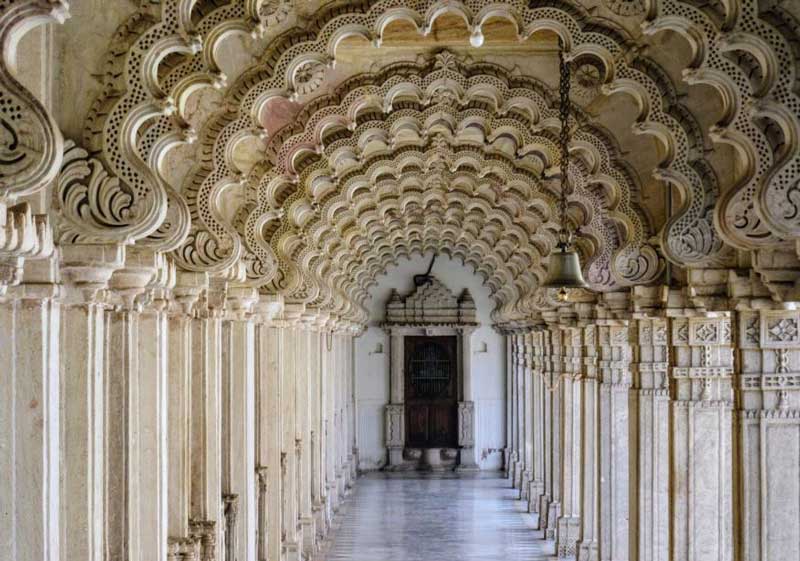 hutheesing jain temple