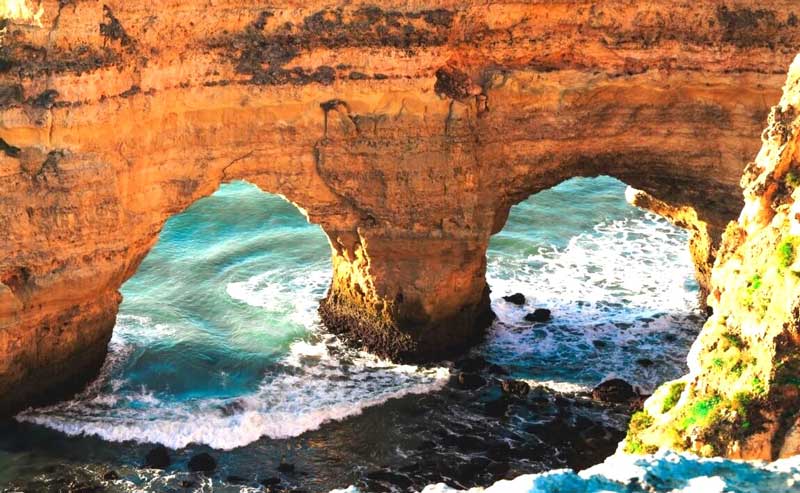 double arch at praia da marinha