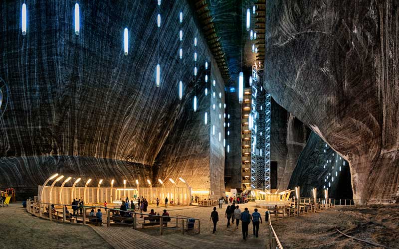salina turda theme park romania