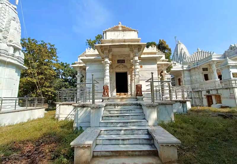 sammed shikharji temple giridhi jharkhand