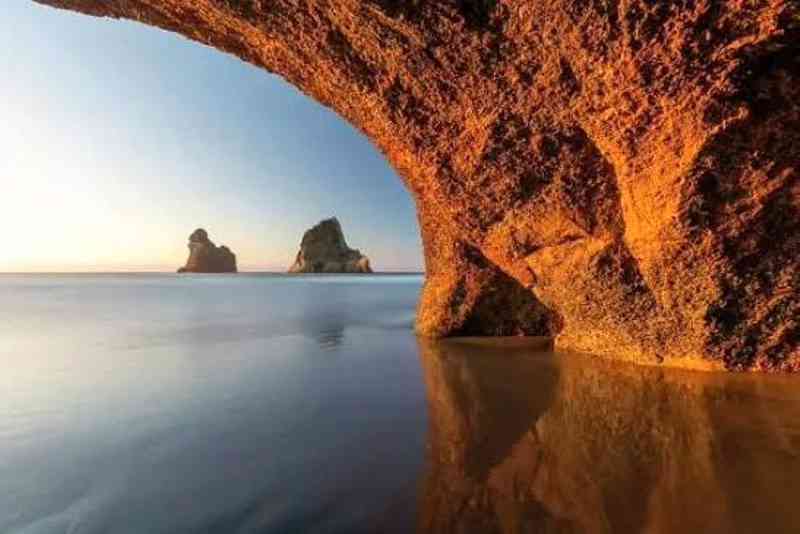 arches of the archway islands newzealand